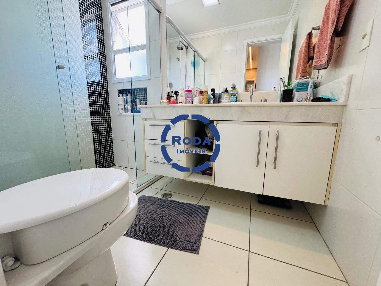 Apartamento à venda no Ponta da Praia: 