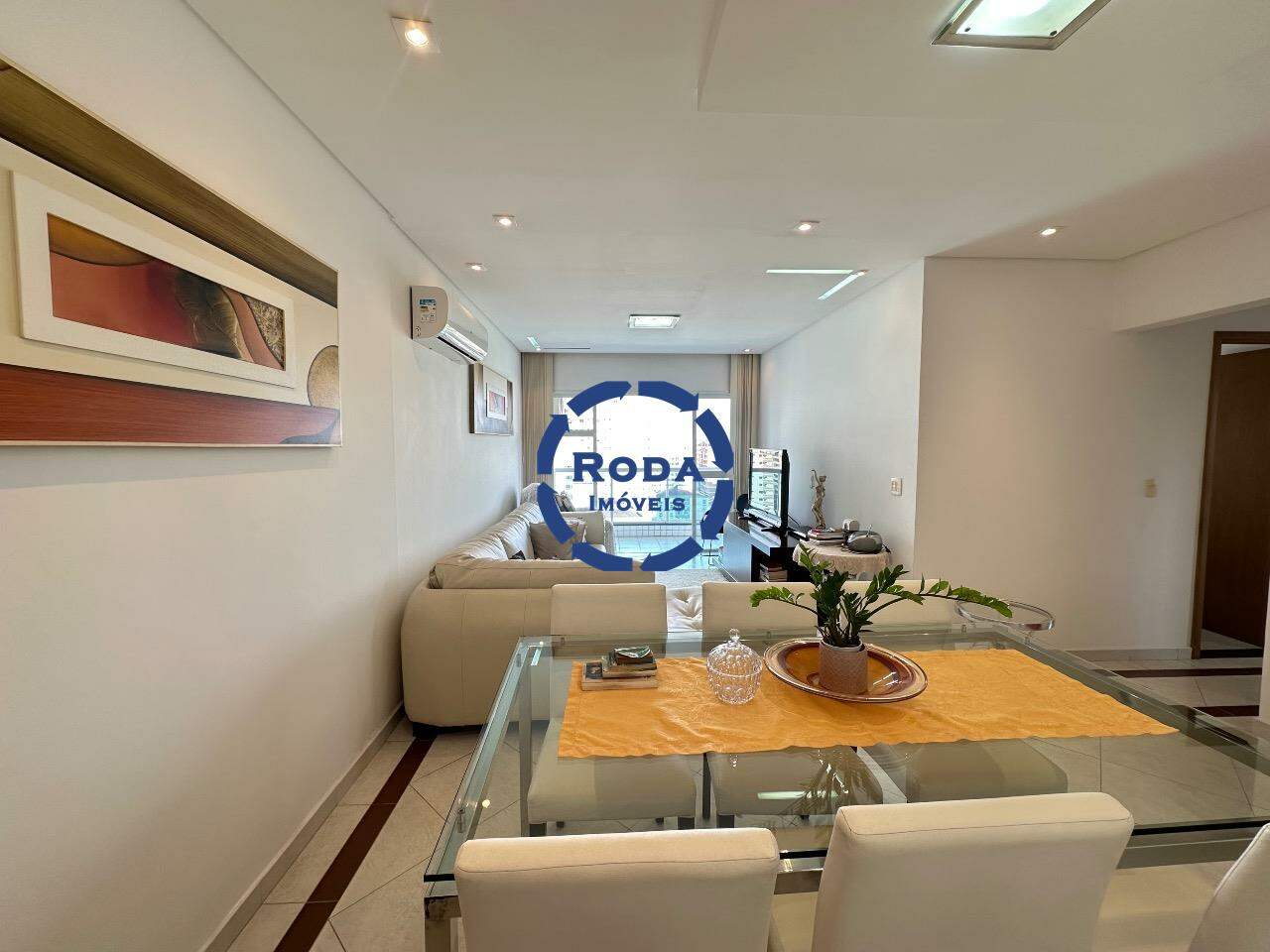 Apartamento à venda no Embaré: 
