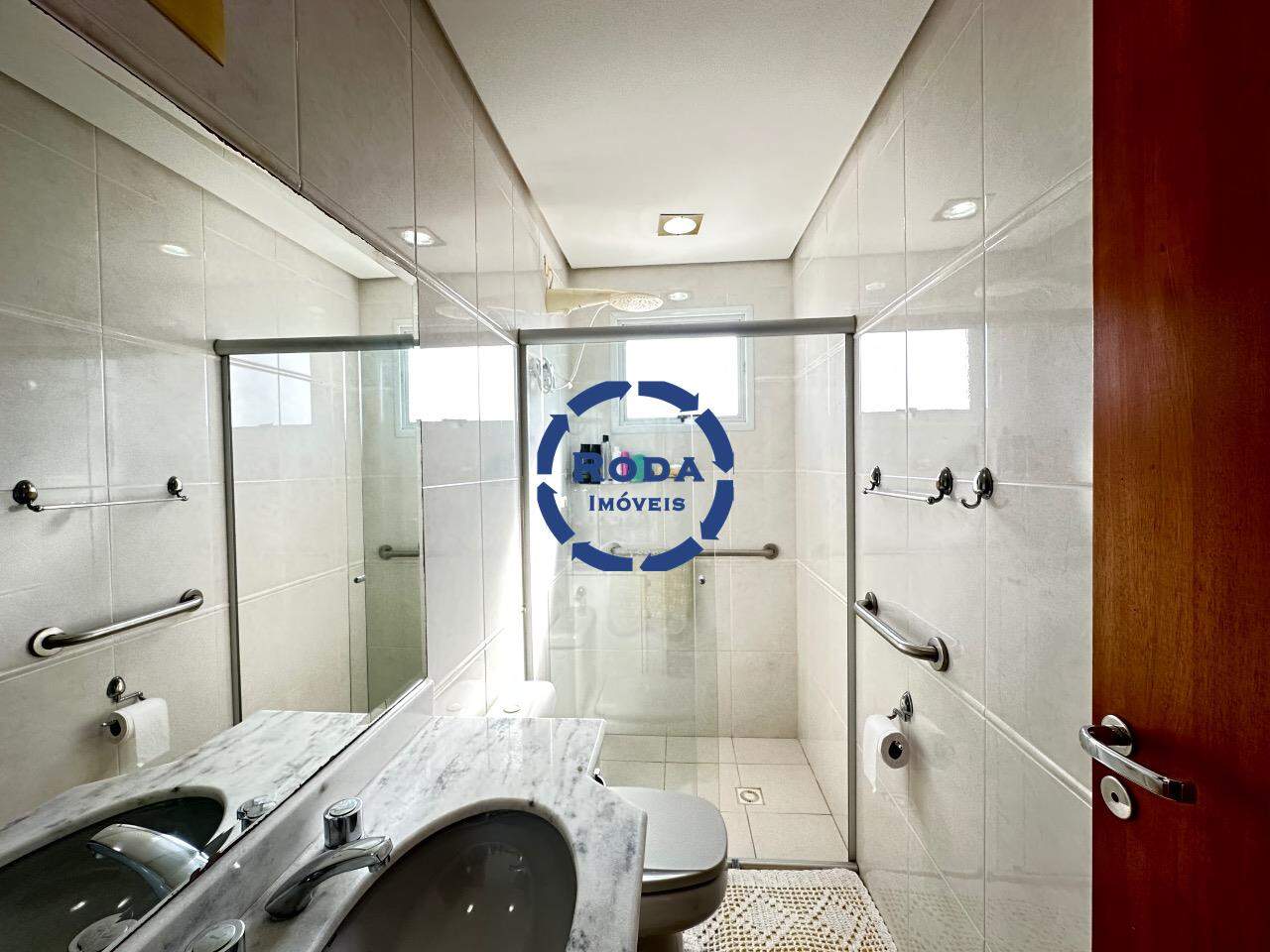 Apartamento à venda no Embaré: 