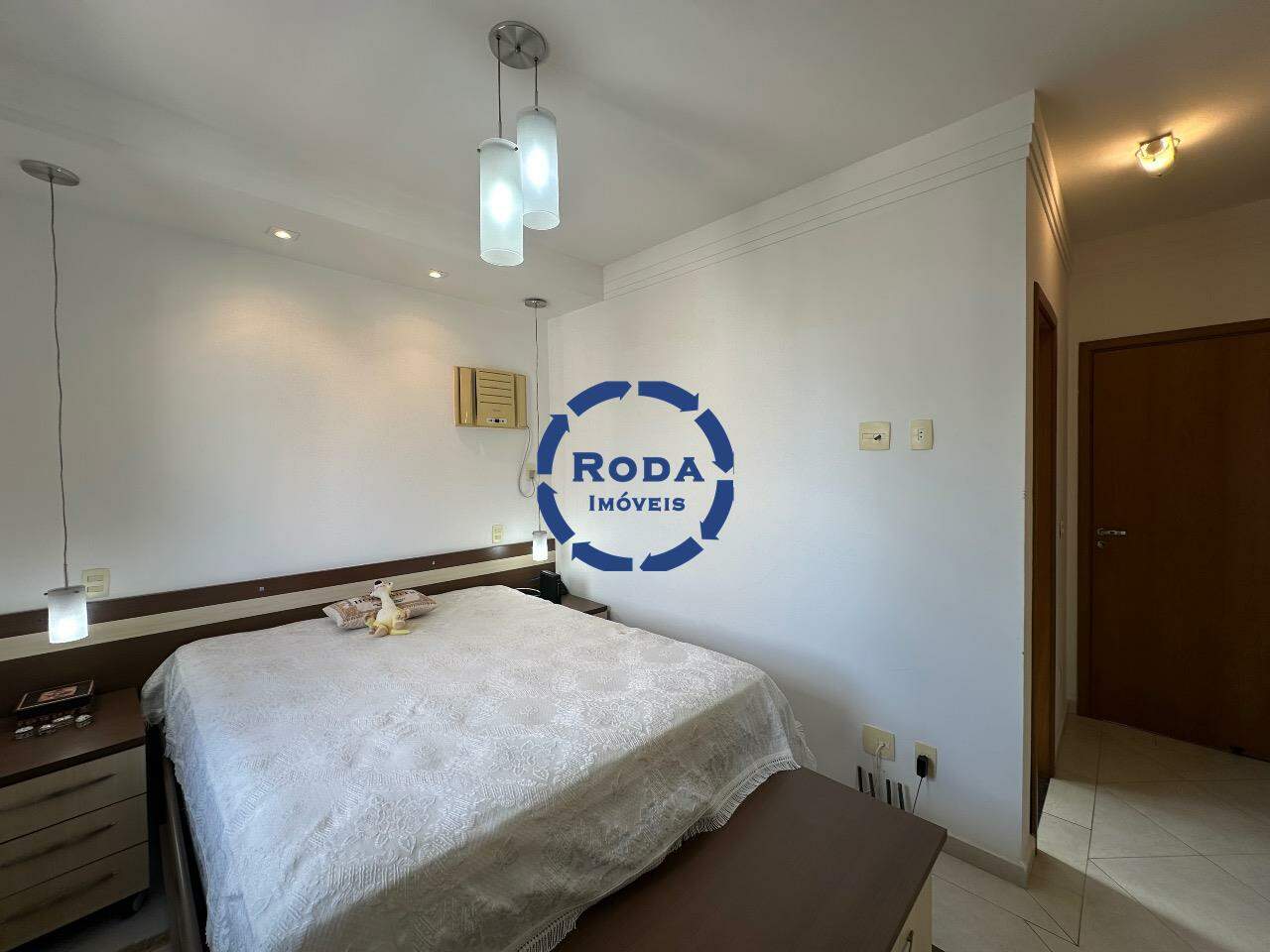 Apartamento à venda no Embaré: 