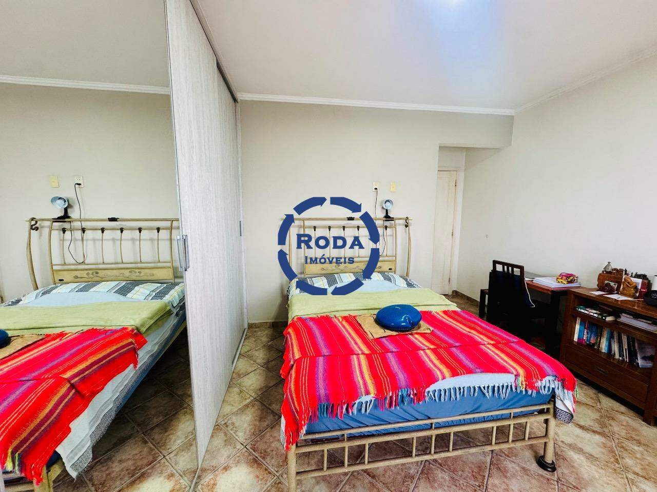 Apartamento à venda no Ponta da Praia: