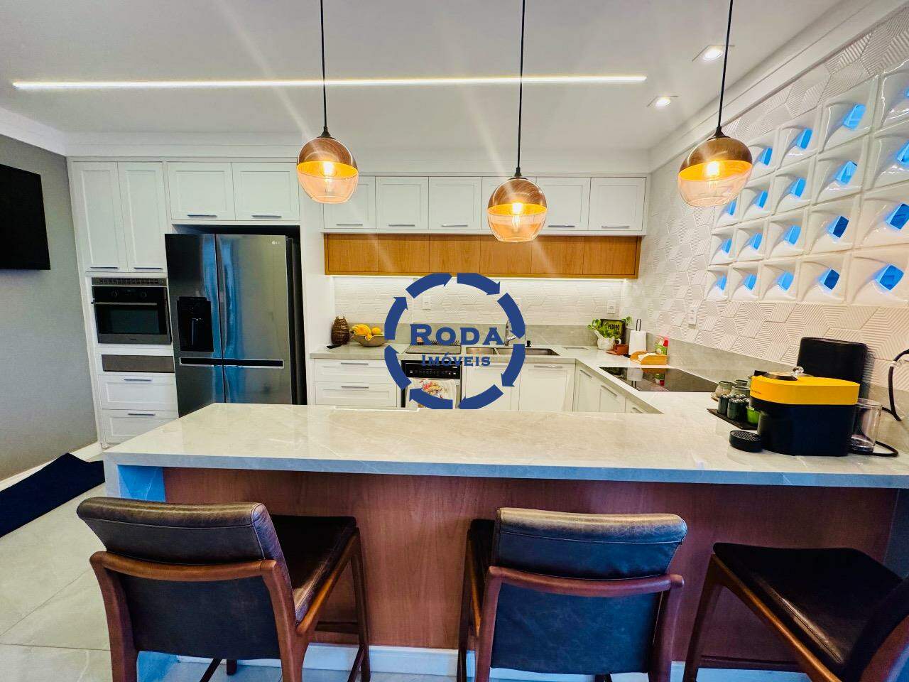 Apartamento à venda no Ponta da Praia: