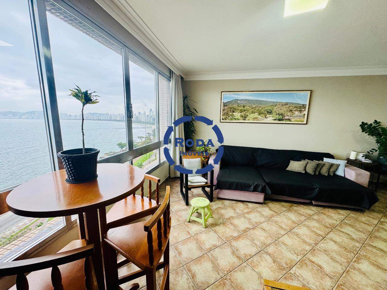 Apartamento à venda no Ponta da Praia: 