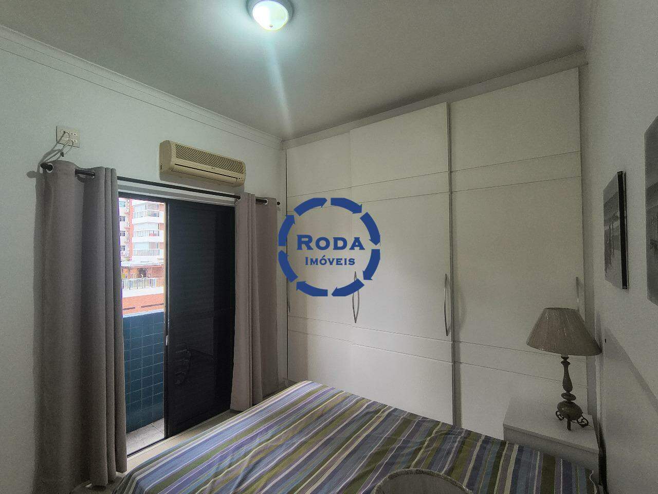 Apartamento à venda no Embaré: 