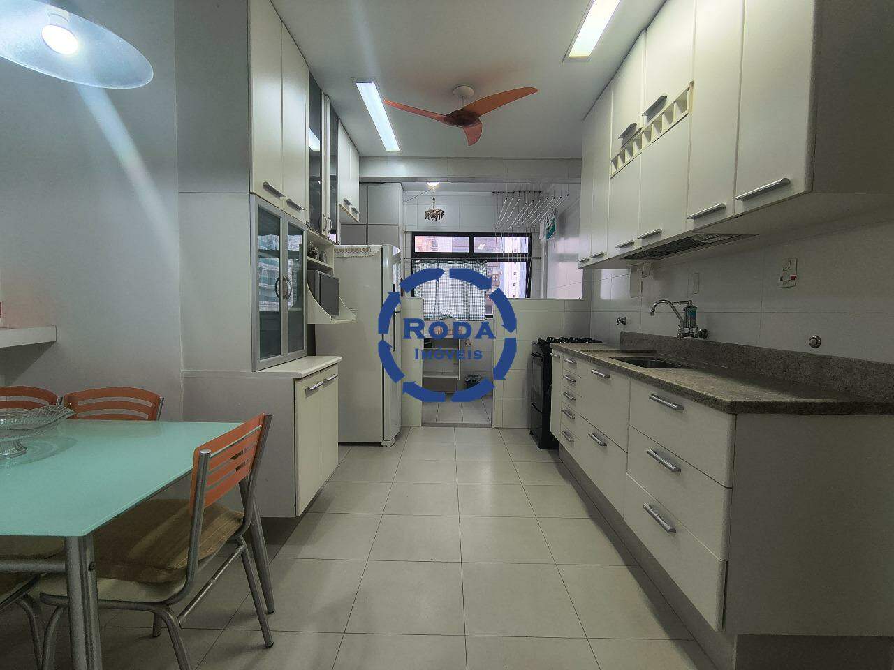 Apartamento à venda no Embaré: 