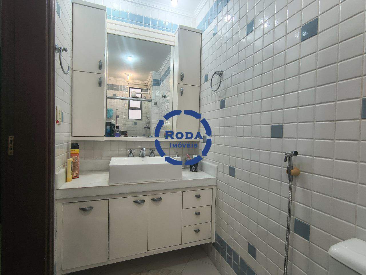 Apartamento à venda no Embaré: 