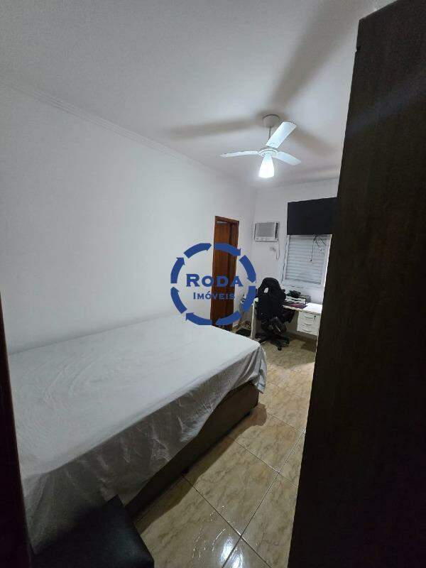 Casa Sobreposta baixa para aluguel no Vila Belmiro: 