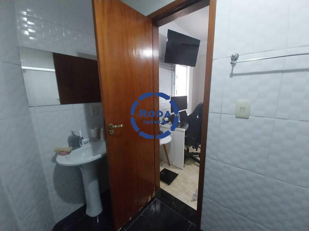 Casa Sobreposta baixa para aluguel no Vila Belmiro: 
