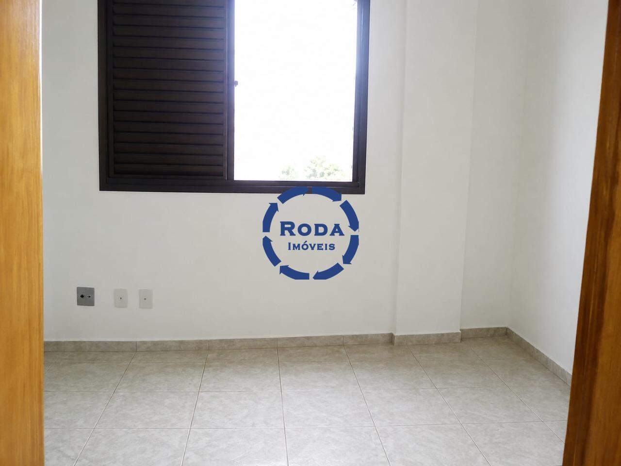 Apartamento para aluguel no Embaré: 