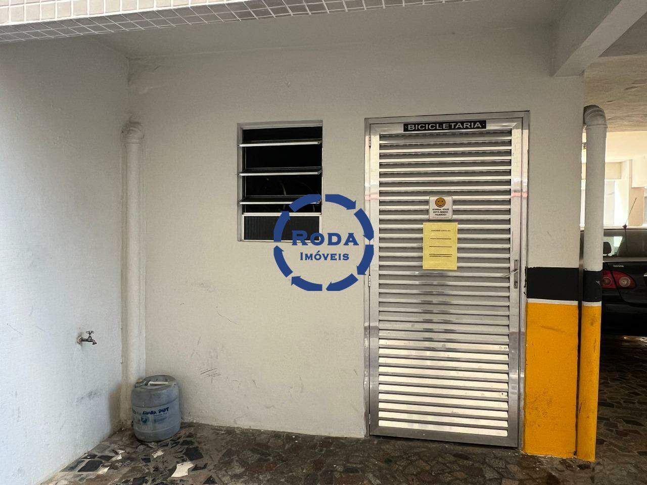 Kitnet à venda no José Menino: 