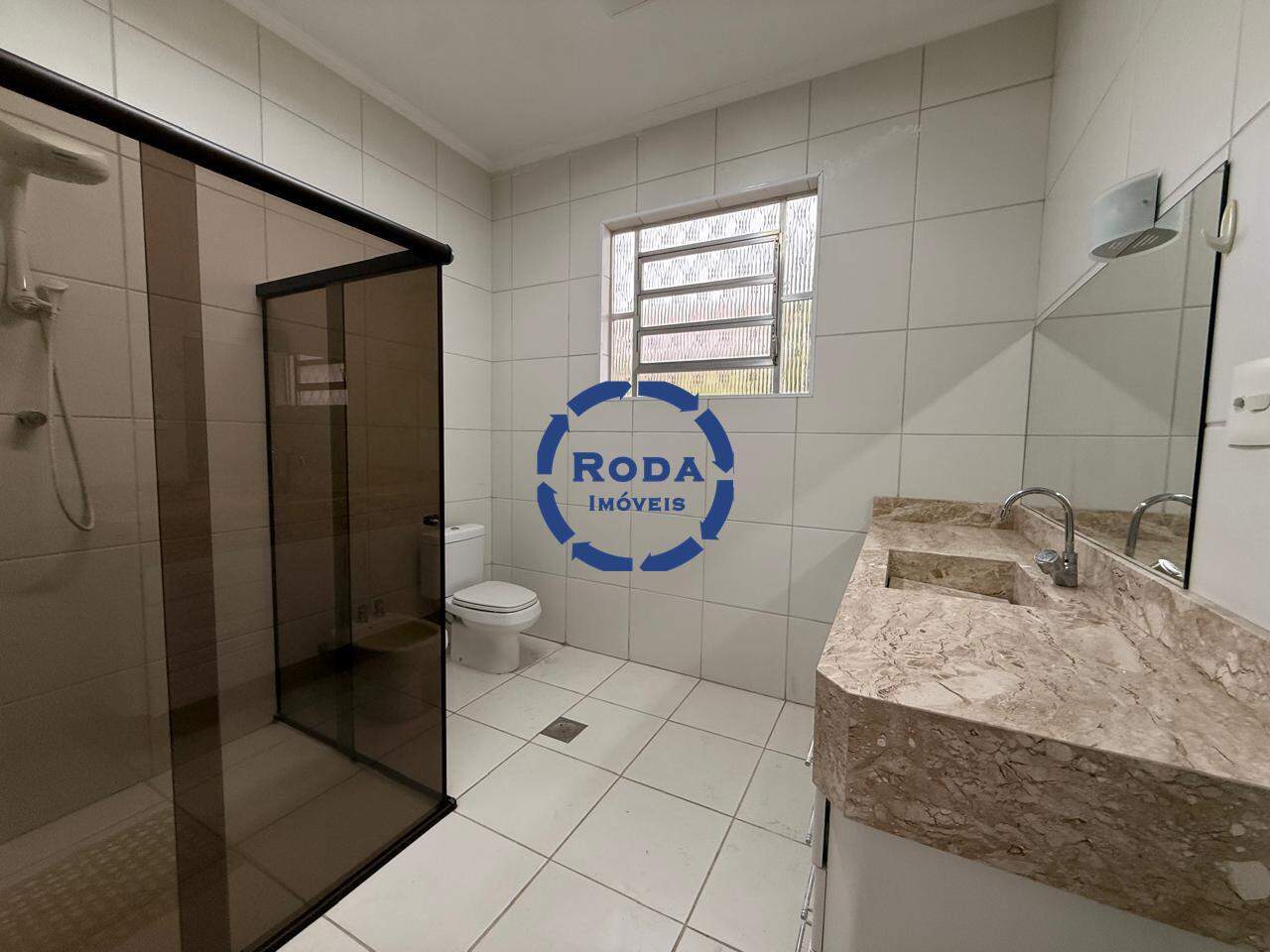 Casa à venda no Embaré: