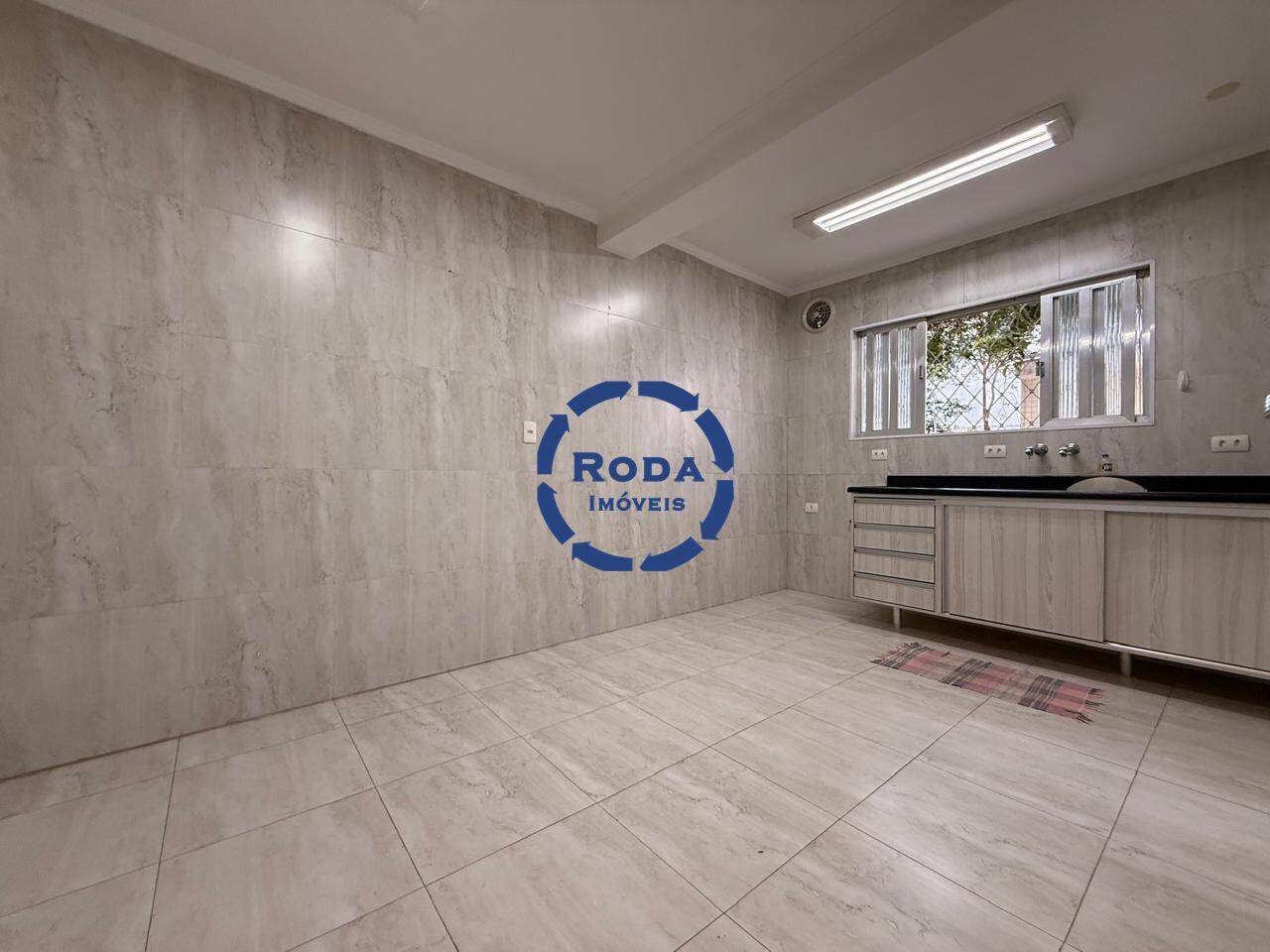 Casa à venda no Embaré: