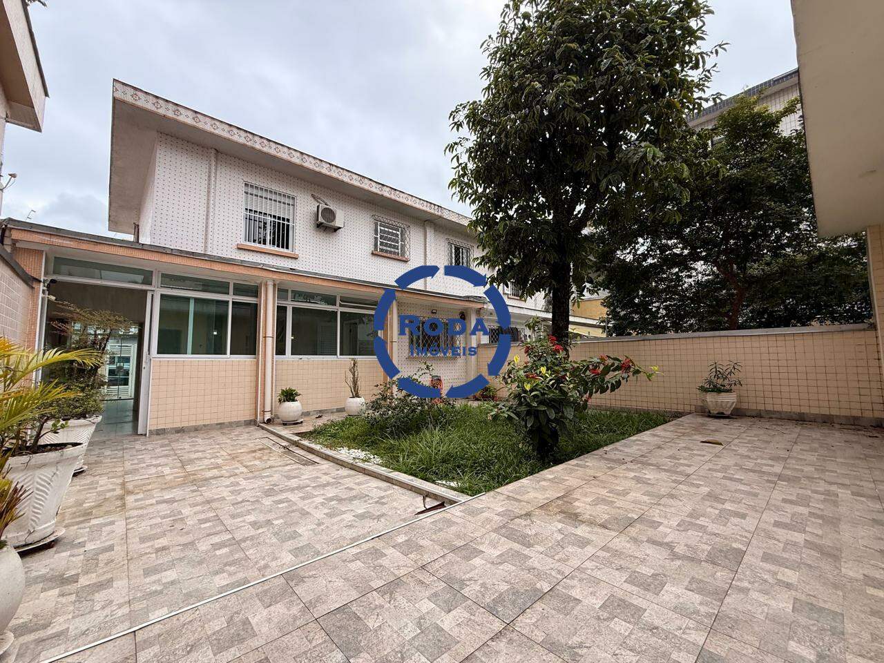 Casa à venda no Embaré: