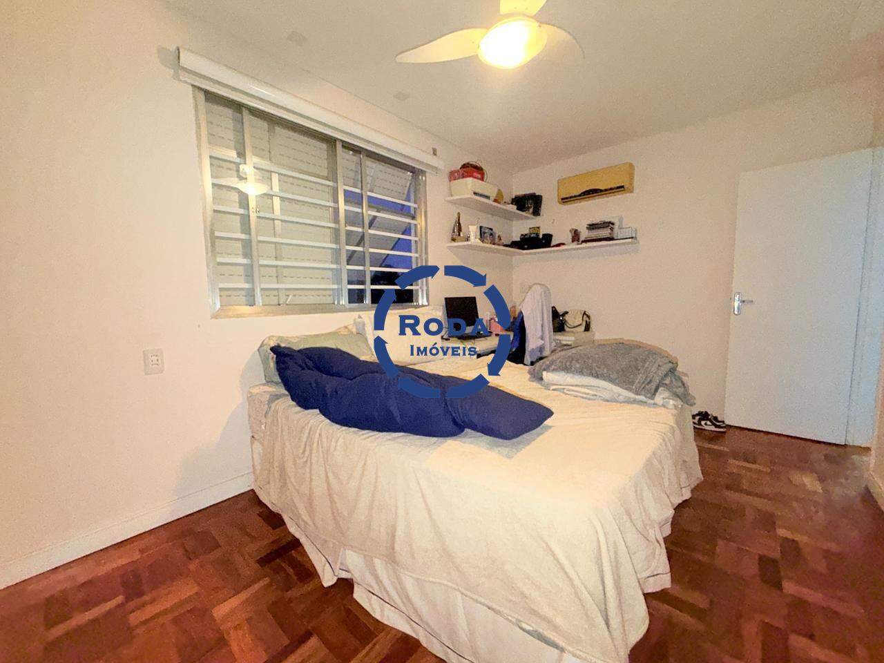 Apartamento à venda no Ponta da Praia: 