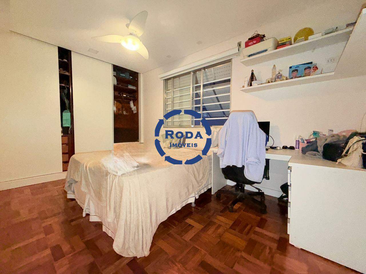 Apartamento à venda no Ponta da Praia: 