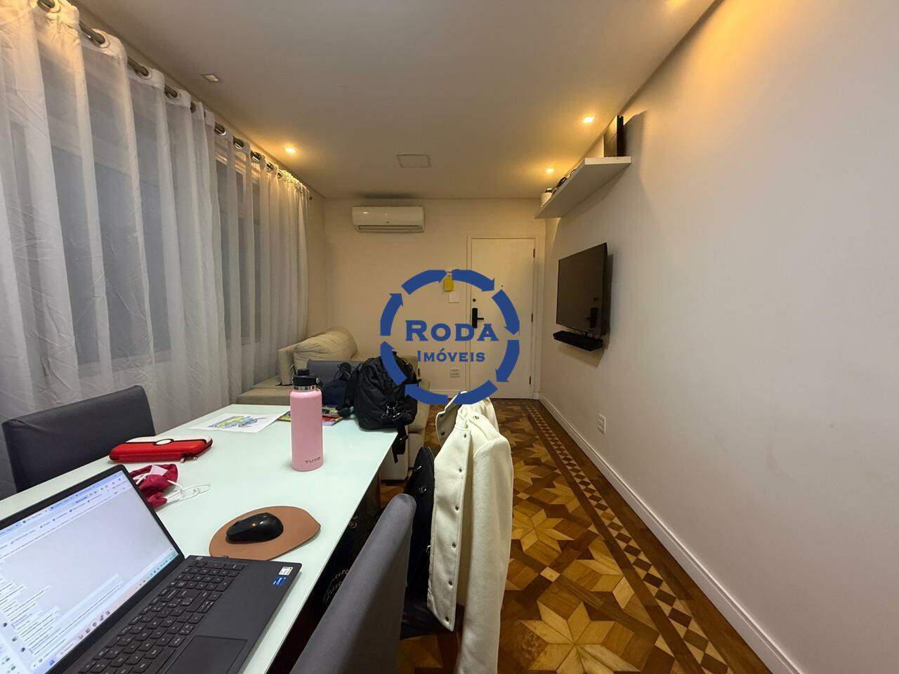 Apartamento à venda no Ponta da Praia: 