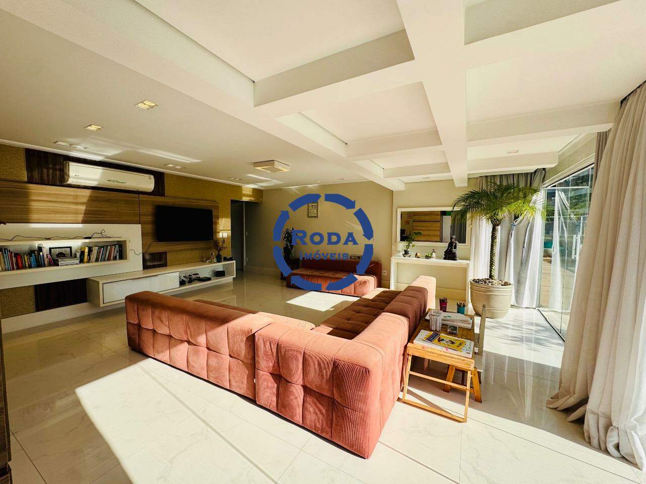 Apartamento à venda no Embaré: sala 3 ambientes