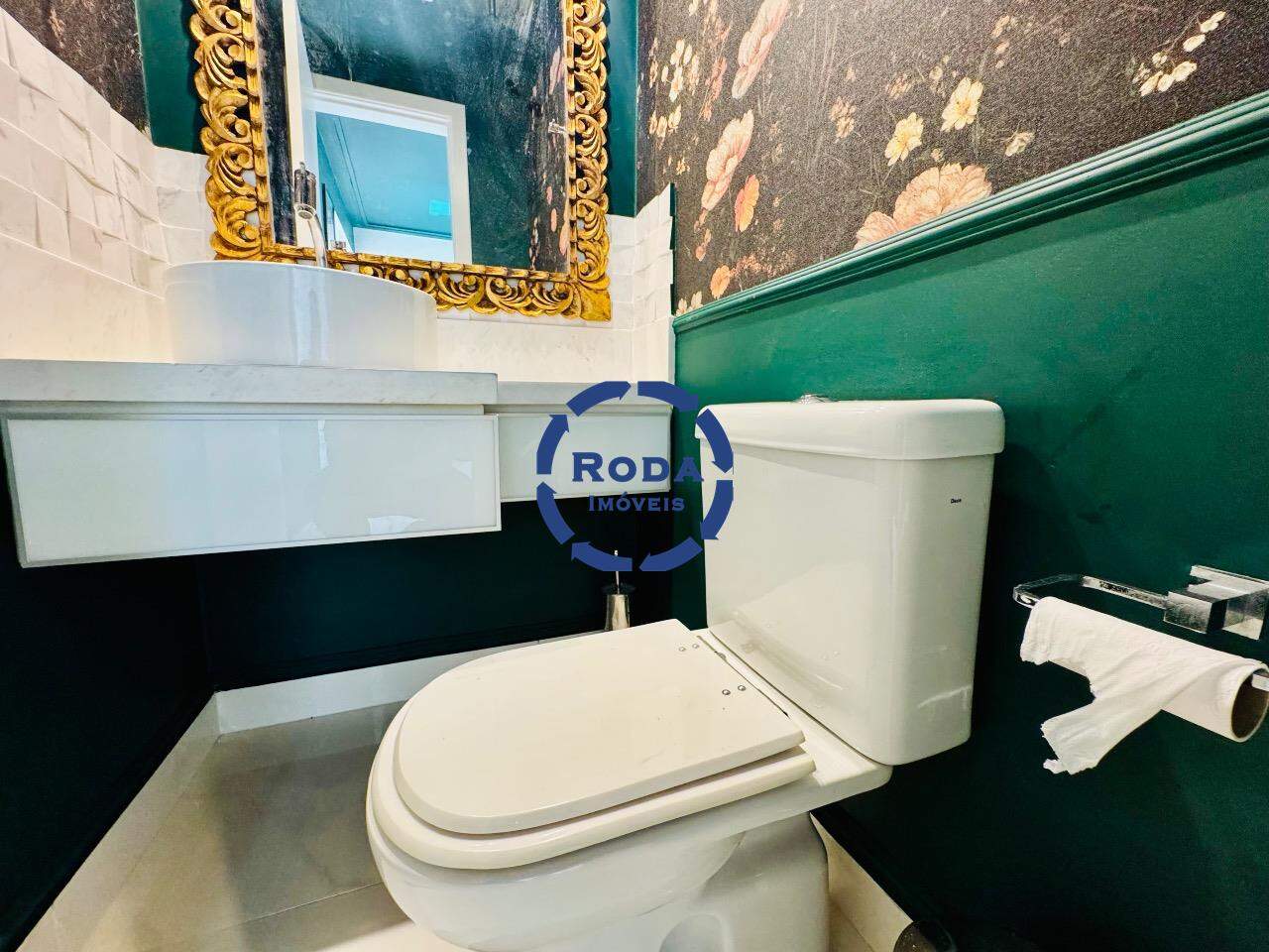 Apartamento à venda no Embaré: lavabo 