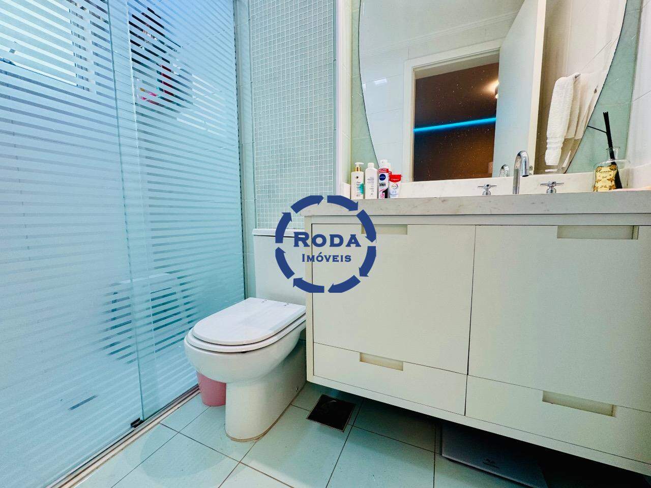 Apartamento à venda no Embaré: banheiro da 2º suite