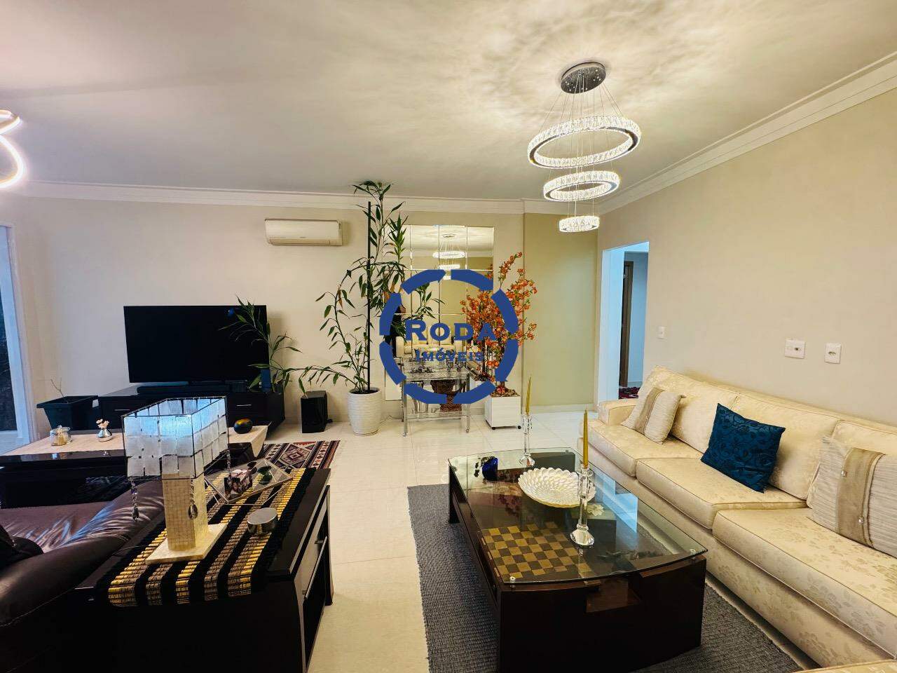 Apartamento à venda no Embaré: