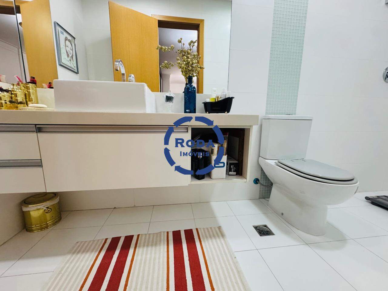 Apartamento à venda no Embaré: