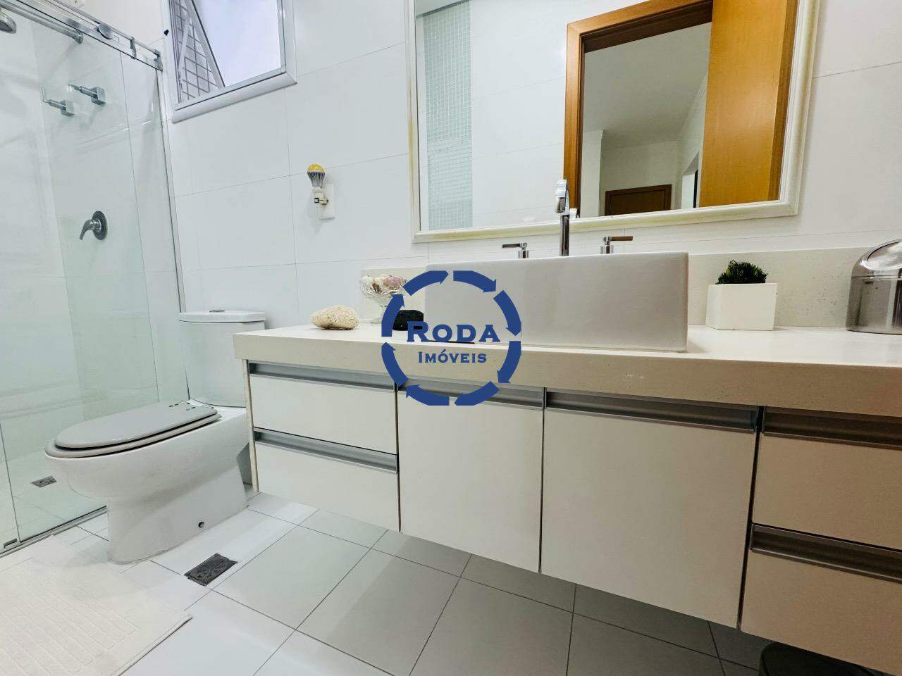 Apartamento à venda no Embaré: