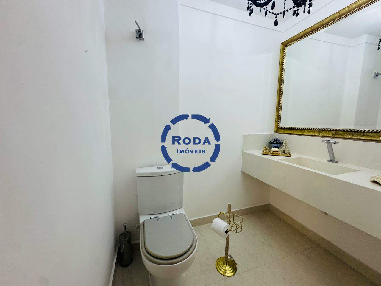 Apartamento à venda no Embaré: