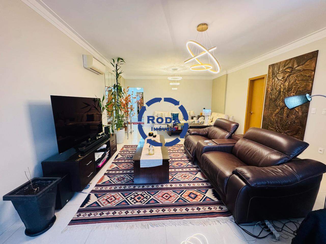Apartamento à venda no Embaré: