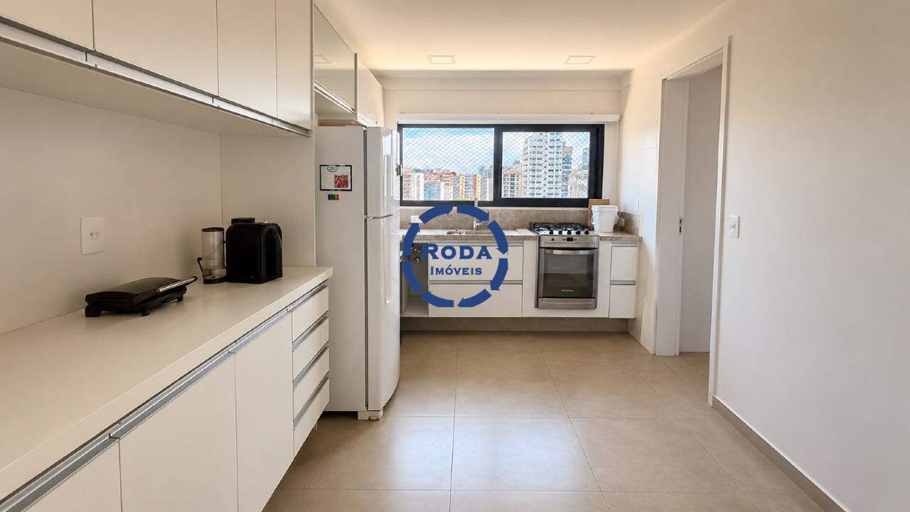 Apartamento à venda no Ponta da Praia: 