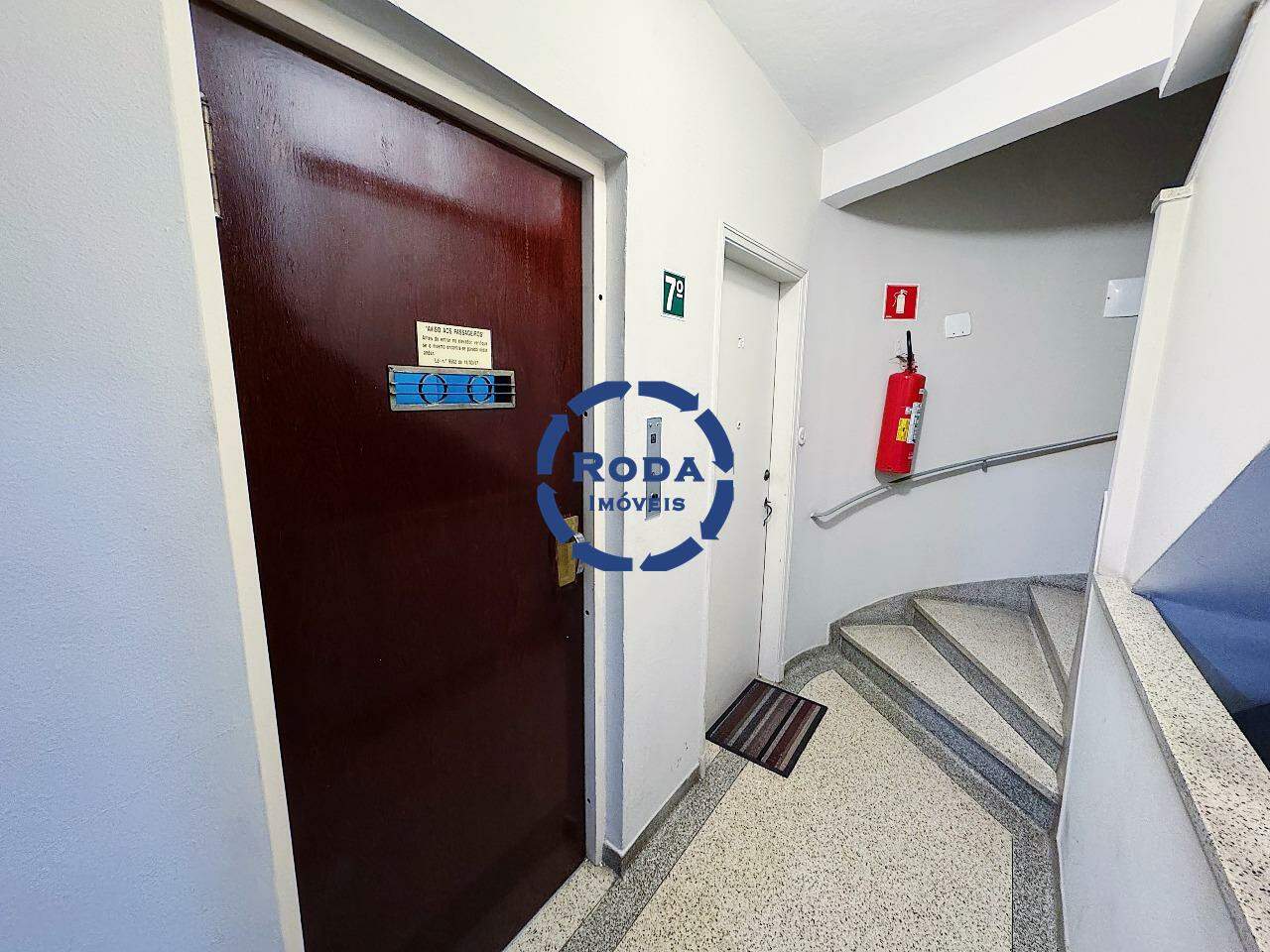 Apartamento à venda no Embaré: 