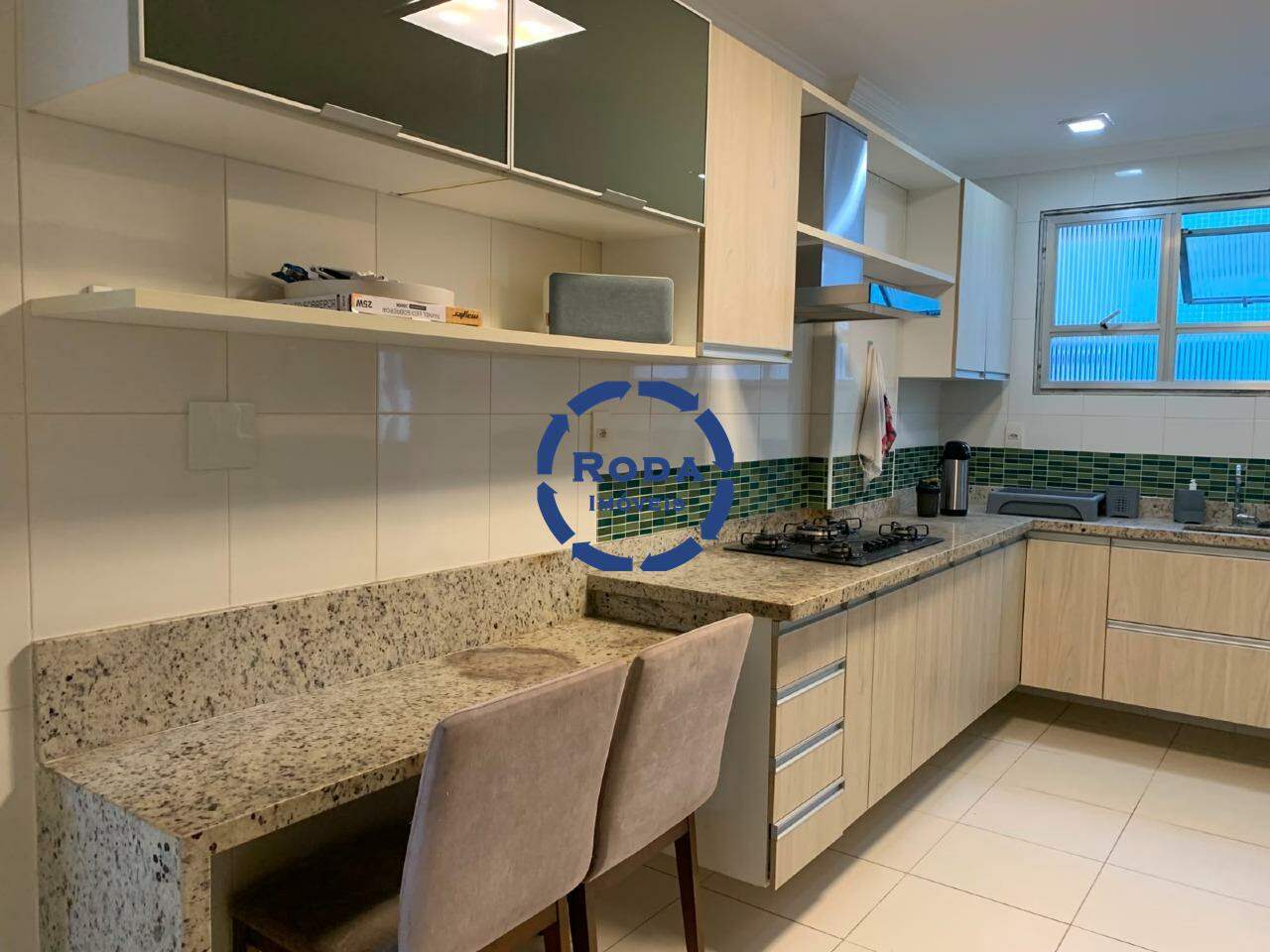 Apartamento à venda no Ponta da Praia: 