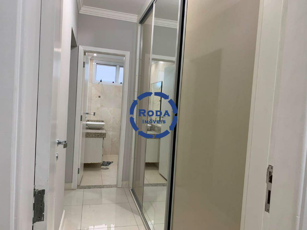 Apartamento à venda no Ponta da Praia: 