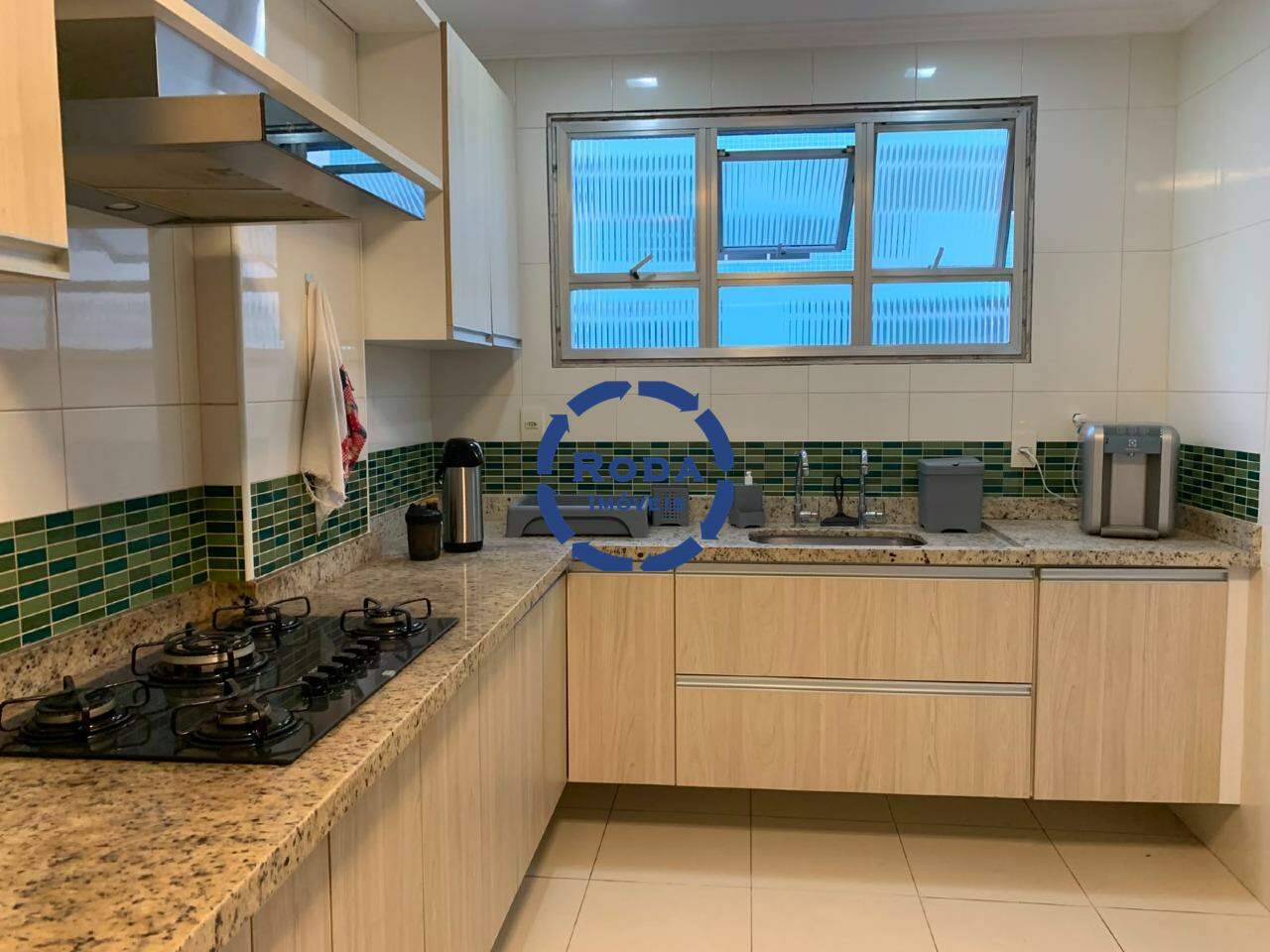 Apartamento à venda no Ponta da Praia: 