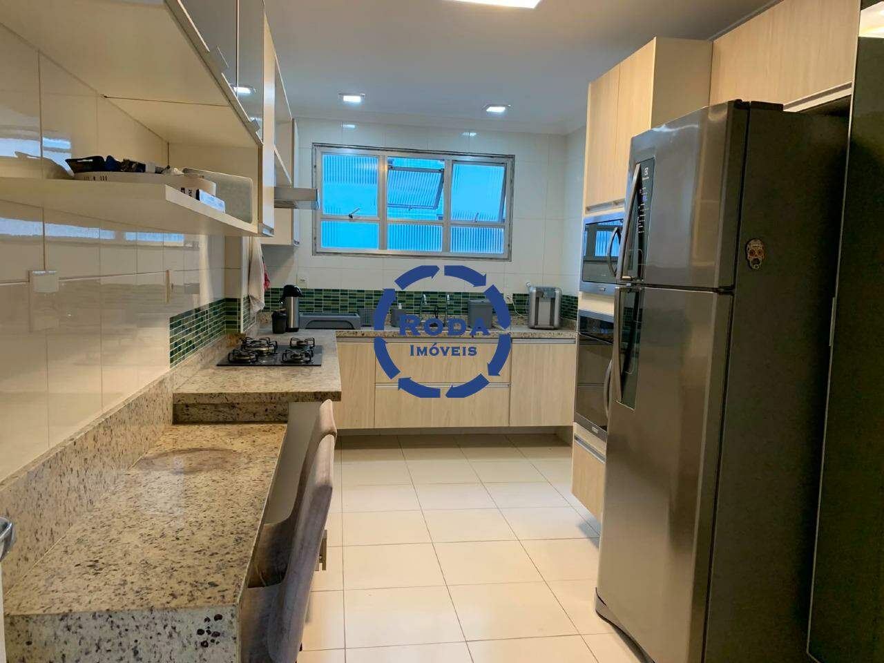 Apartamento à venda no Ponta da Praia: 