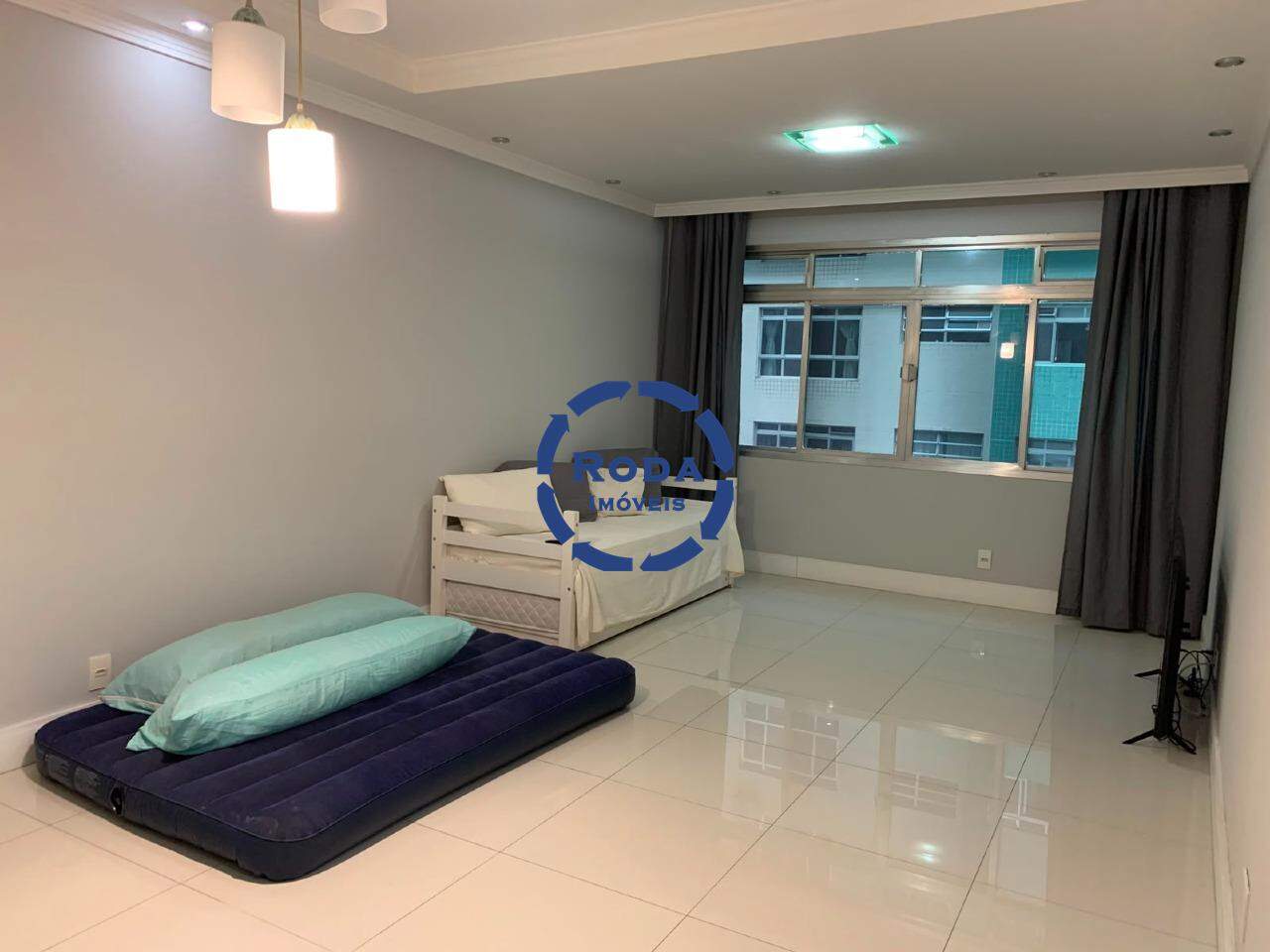 Apartamento à venda no Ponta da Praia: 