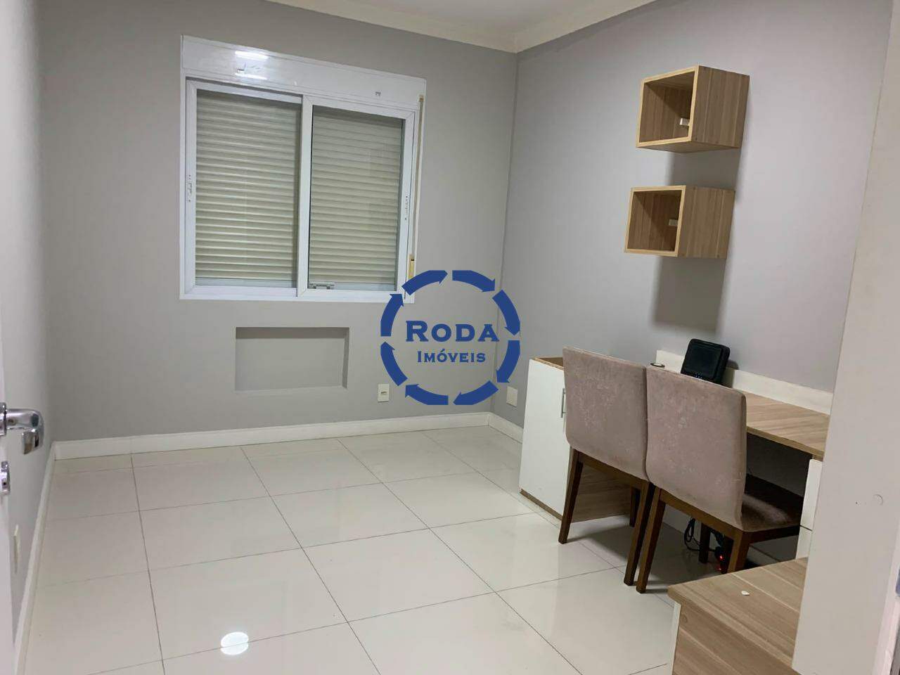 Apartamento à venda no Ponta da Praia: 