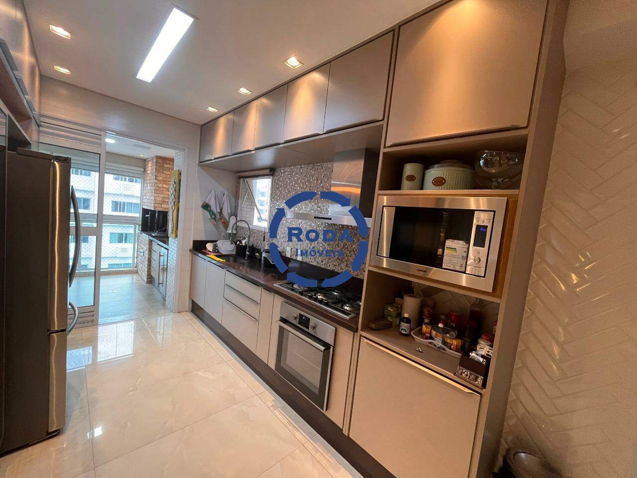 Apartamento à venda no Ponta da Praia: