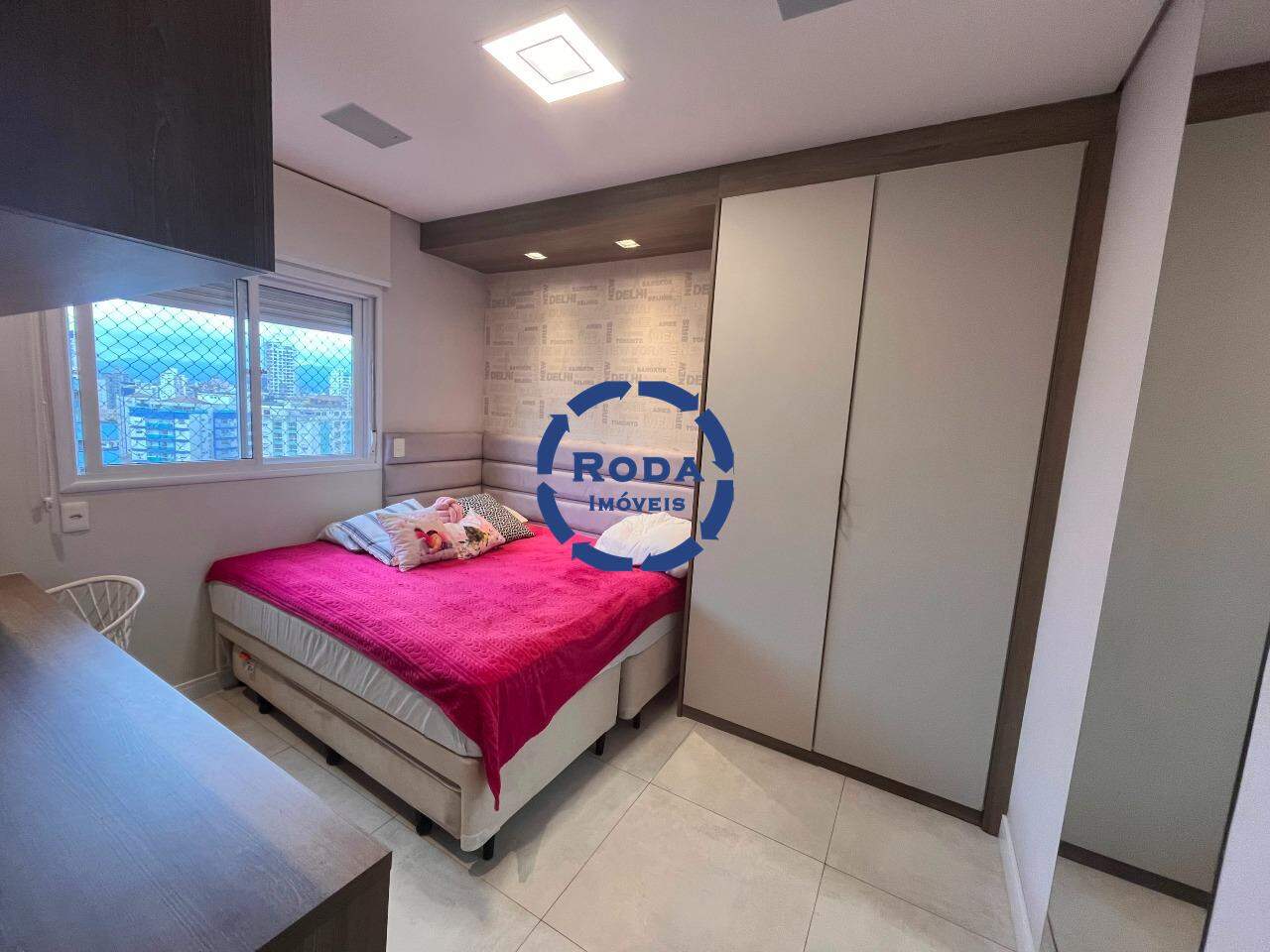 Apartamento à venda no Ponta da Praia: