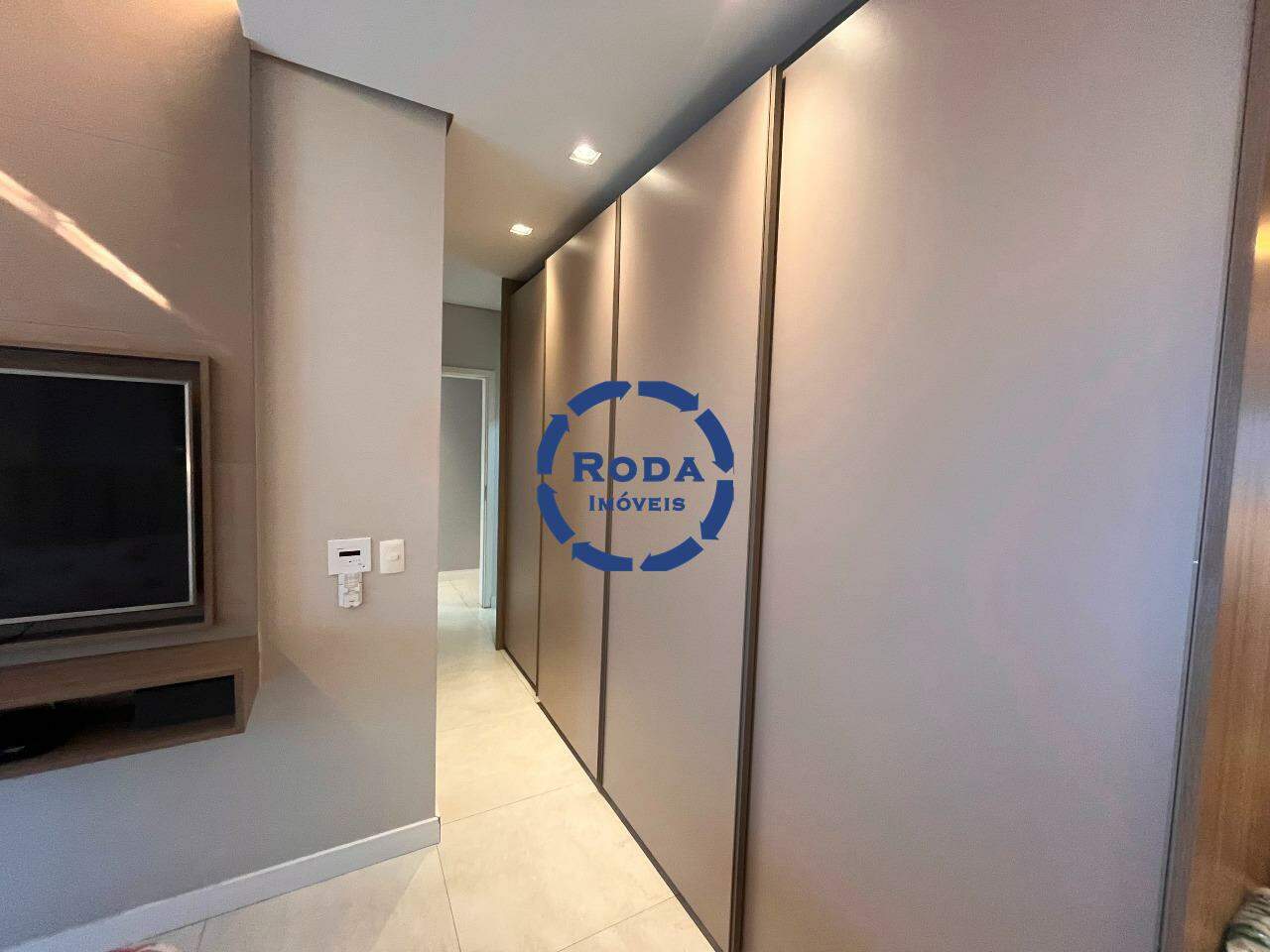 Apartamento à venda no Ponta da Praia: