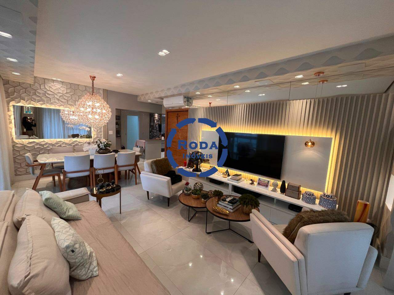Apartamento à venda no Ponta da Praia: