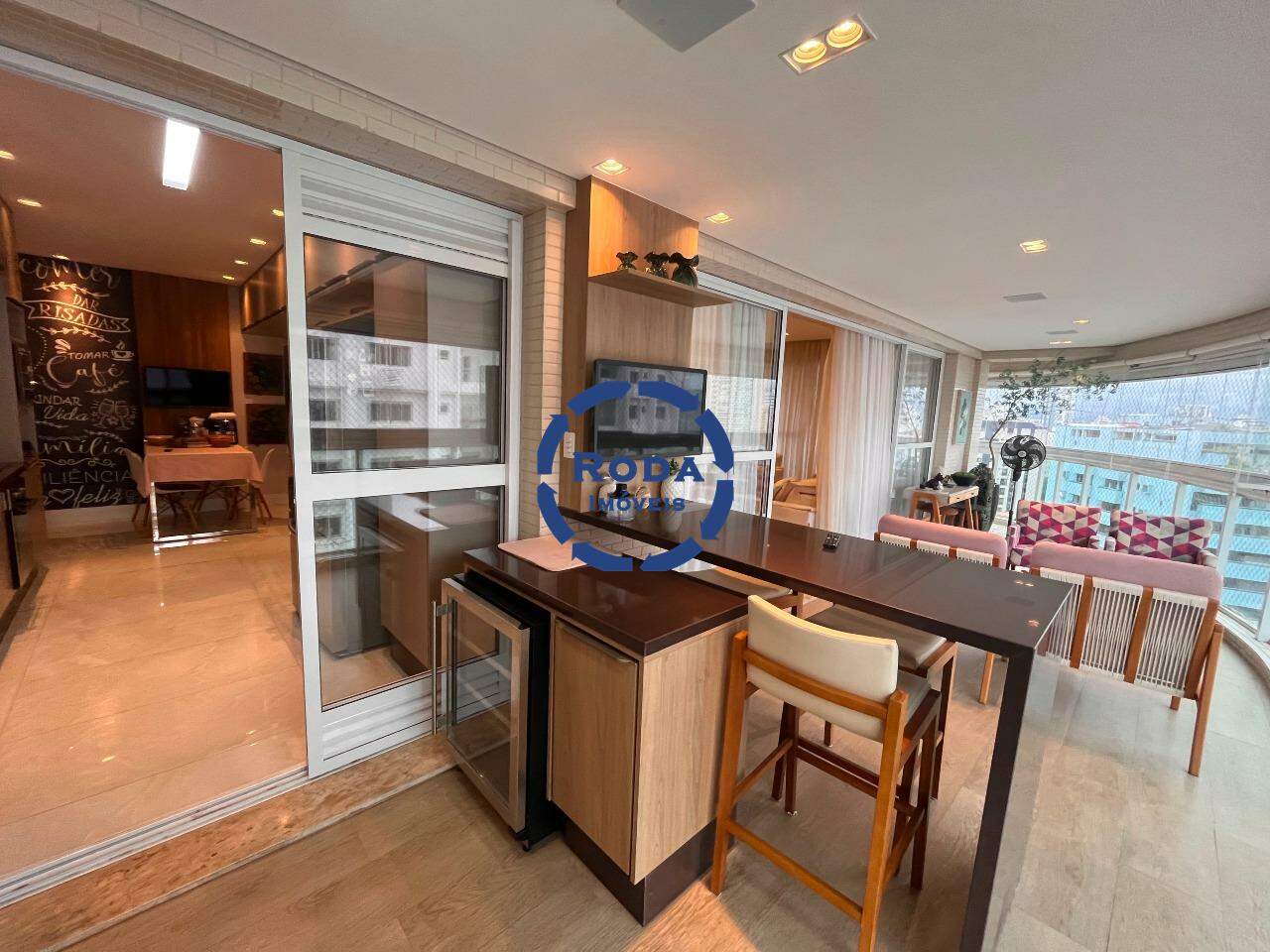 Apartamento à venda no Ponta da Praia: