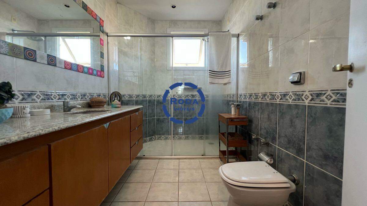 Casa de Condomínio à venda no Marapé: 