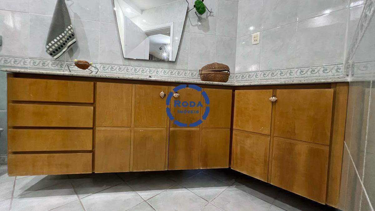 Casa de Condomínio à venda no Marapé: 