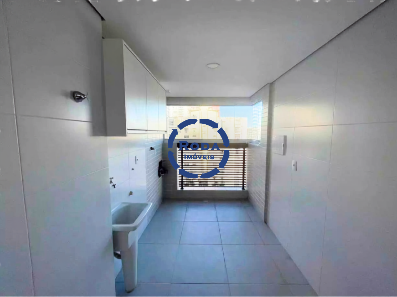 Apartamento para aluguel no Gonzaga: LAVANDERIA