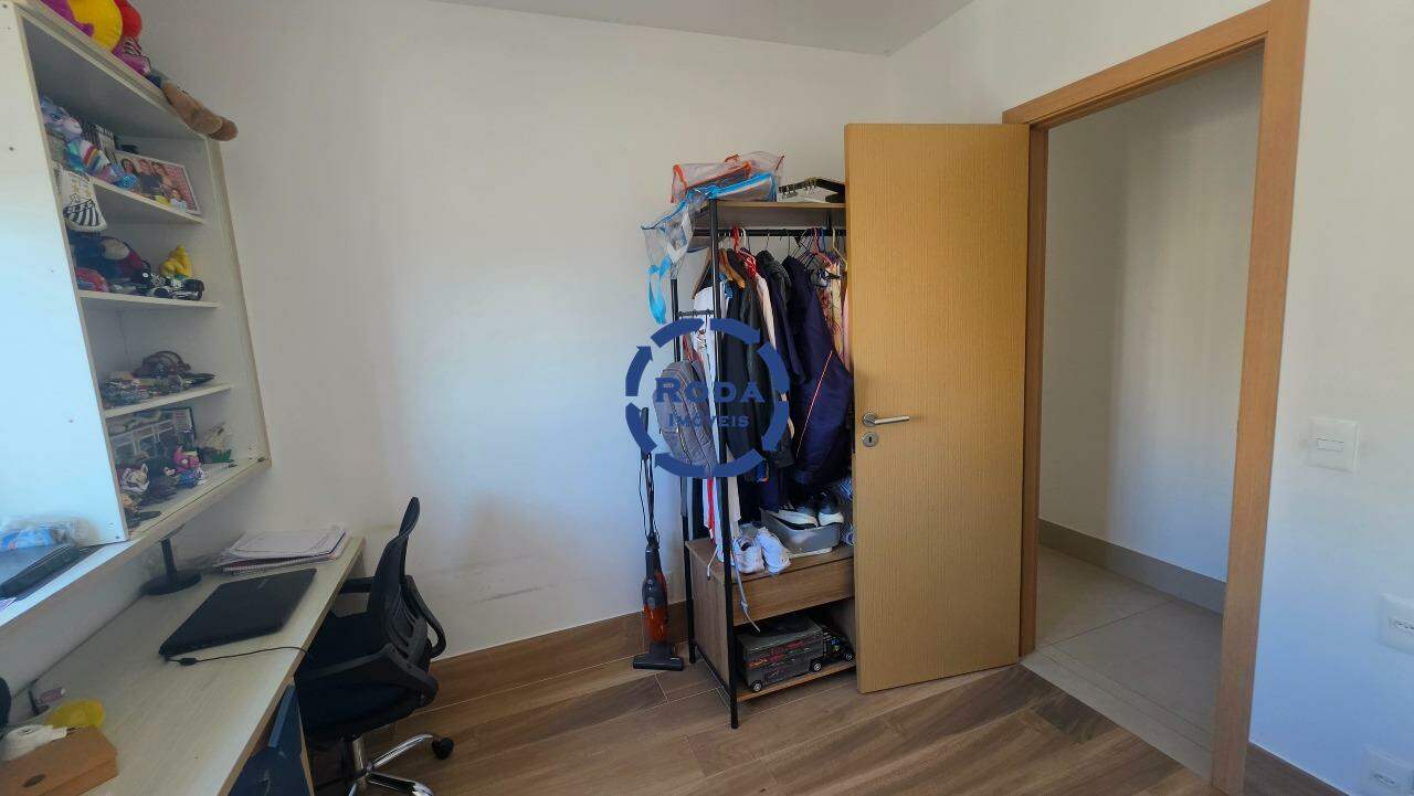 Apartamento à venda no Ponta da Praia: 