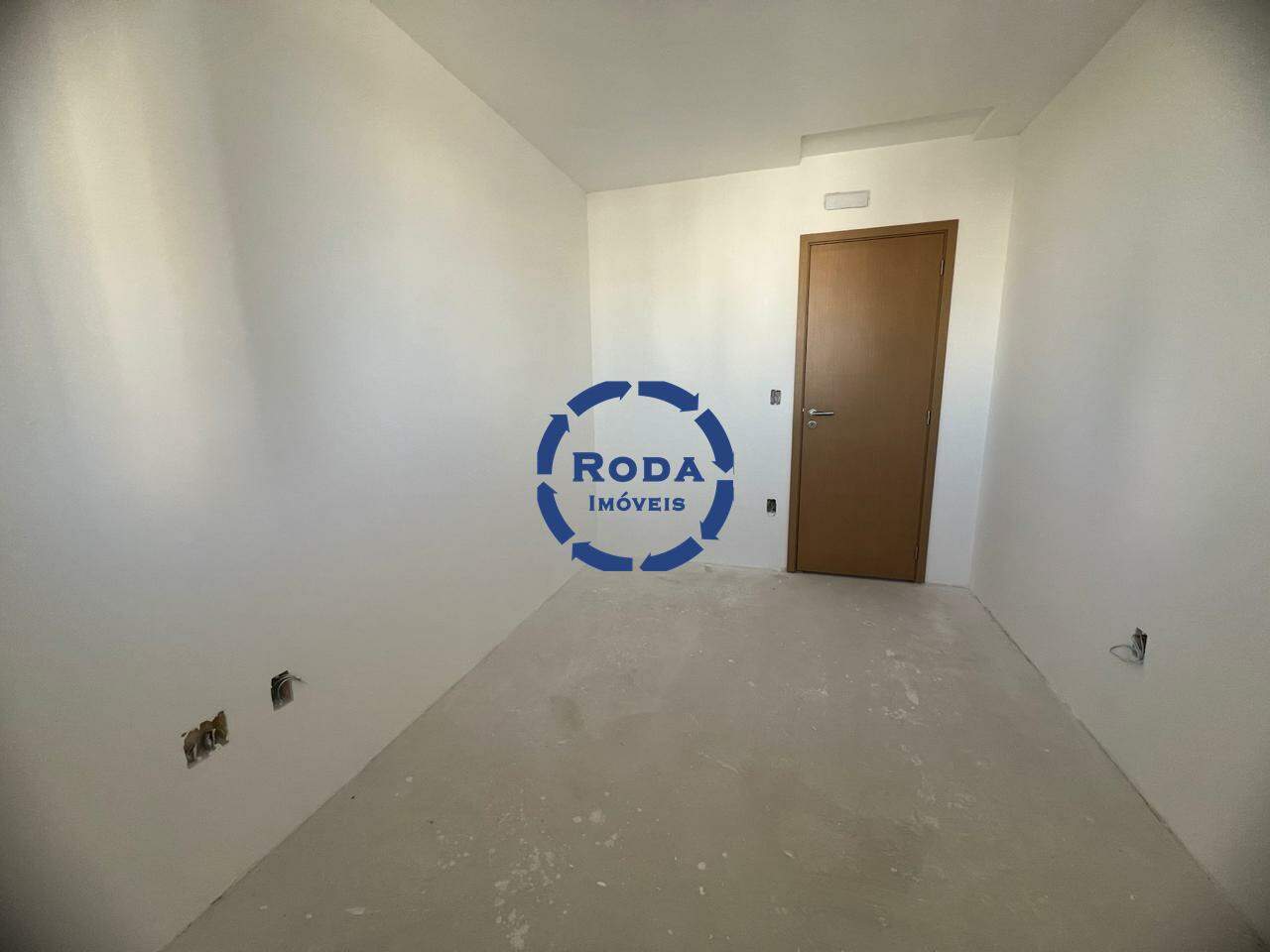 Apartamento à venda no Encruzilhada: