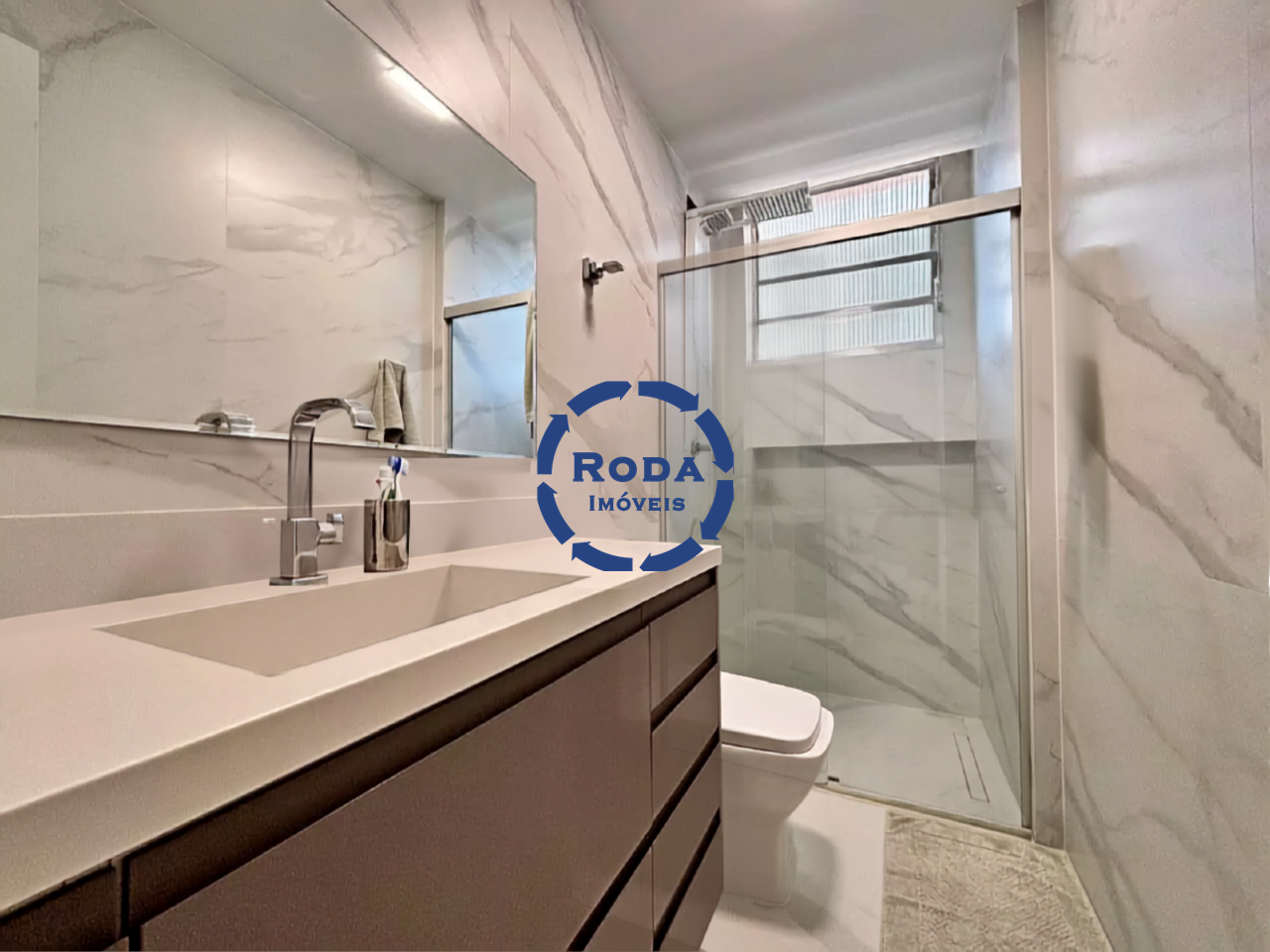 Apartamento à venda no Gonzaga: BANHEIRO