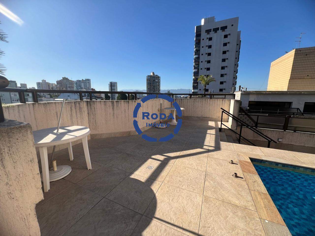 Cobertura Duplex para aluguel no Aparecida: 
