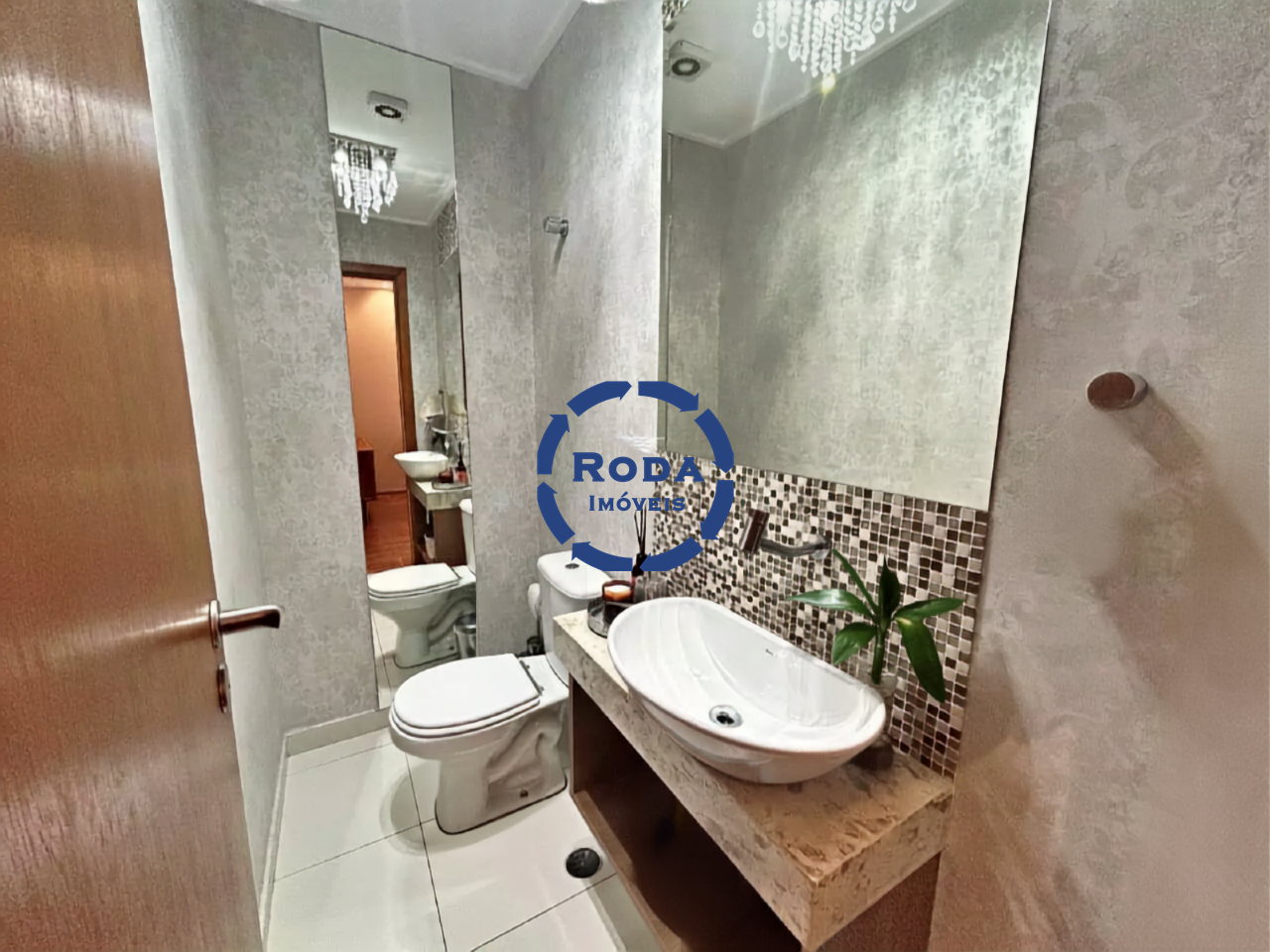 Apartamento à venda no Pompéia: BANHEIRO
