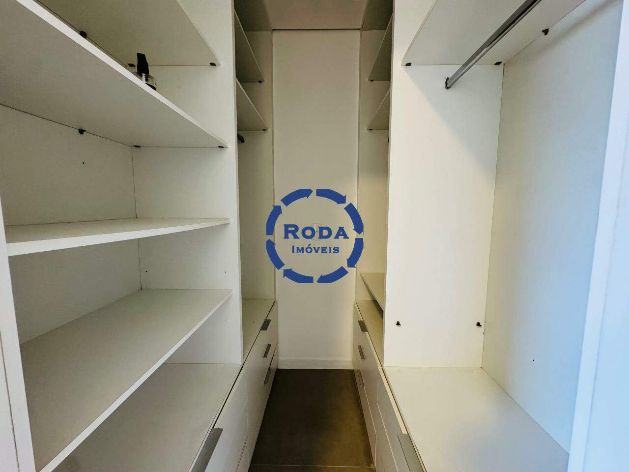Apartamento à venda no Boqueirão: closet